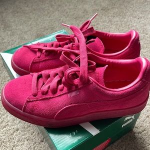 Puma Rose-Red Size 5